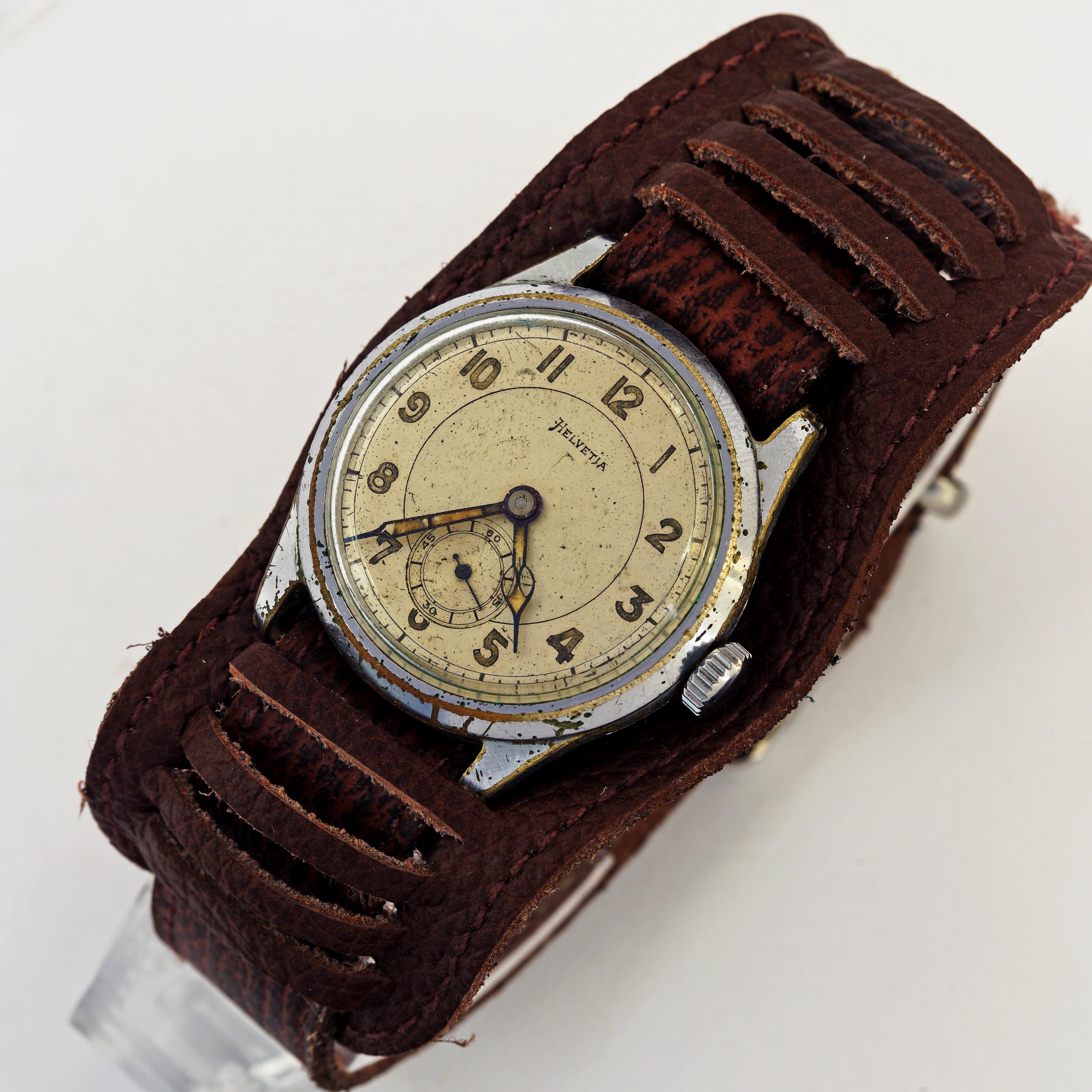Helvetia watch - Etsy 日本