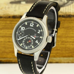Sturmanskie Molnija 3602 Mechanical Wristwatch: USSR 18 Jewels