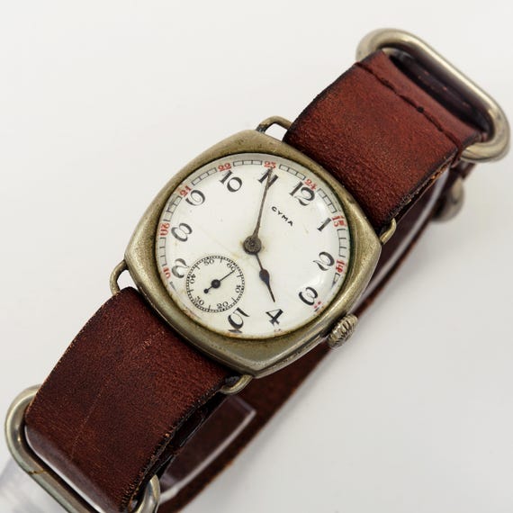 Montre Homme Vintage Cyma - Mouvement Quartz - Boîte Et Bracelet Acier Jaune - Années 90