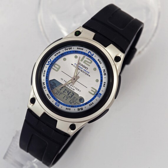 CASIO Fishing Gear ILLUMINATOR 3768 AW-82 Quartz Men's Wristwatch