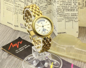 Luch 2356 Quartz Watch: Belarus Made Day-Date with Box