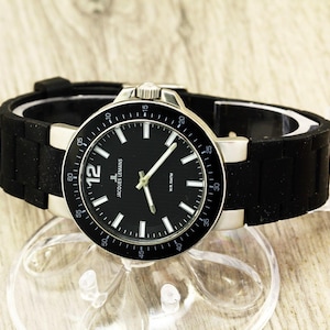 Jacques Lemans 1-1709 JL.AA Geneve quartz Swiss made stainless steel wristwatch