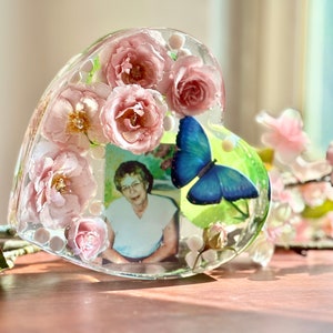 Loved One Memorial, Pet Memorial, Flower Preservation