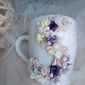 Copo de caneca com letras florais de porcelana personalizada