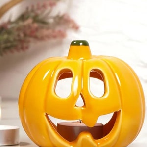 Podgrzewacz na świeczkę w kształcie dyni na Halloween