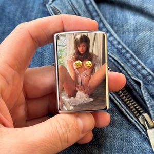 Vintage 00s Sexy girl retro lighter, WORK