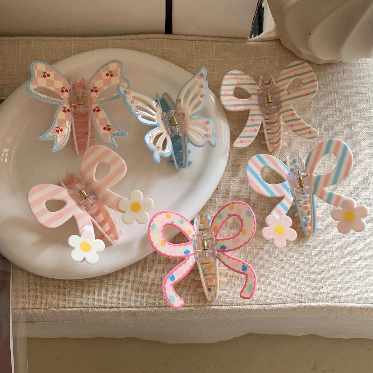 sprinkle flutter hair claws