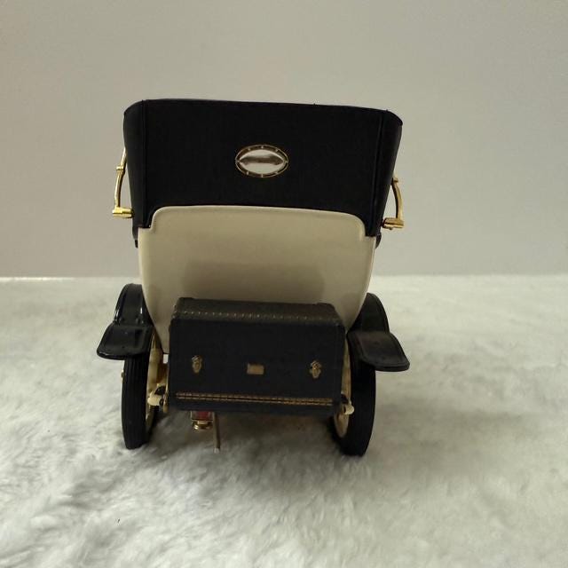 Vintage Franklin Mint 1912 Packard Victoria Diecast Model Car (1