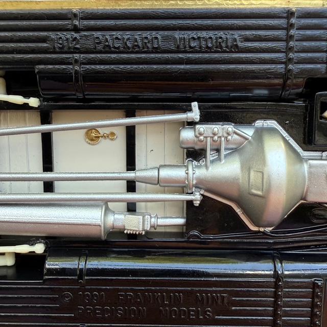 Franklin Mint - 1:24 - 1912 Packard Victoria - avec - Catawiki