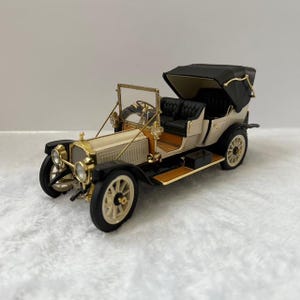 Vintage Franklin Mint 1912 Packard Victoria Diecast Car 1:24 Scale Highly Collectible Model Classic Luxury Car Replica Retro Auto Model