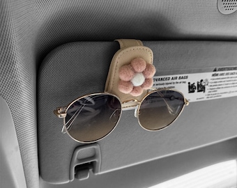 Daisy Flower Sunglasses Holder Visor Clip | Car Accessory