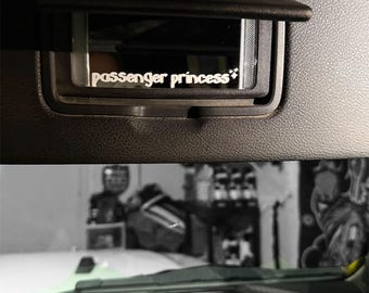 Calcomanía para visera de coche de la Princesa del Pasajero / Accesorio para espejo de coche
