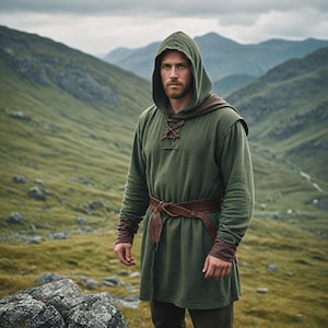 Medieval Green Hooded Tunic | Viking-Inspired Men&#39;s Costume | Renaissance Festival, LARP, Cosplay Costume | Rustic Norse Warrior Outfit
