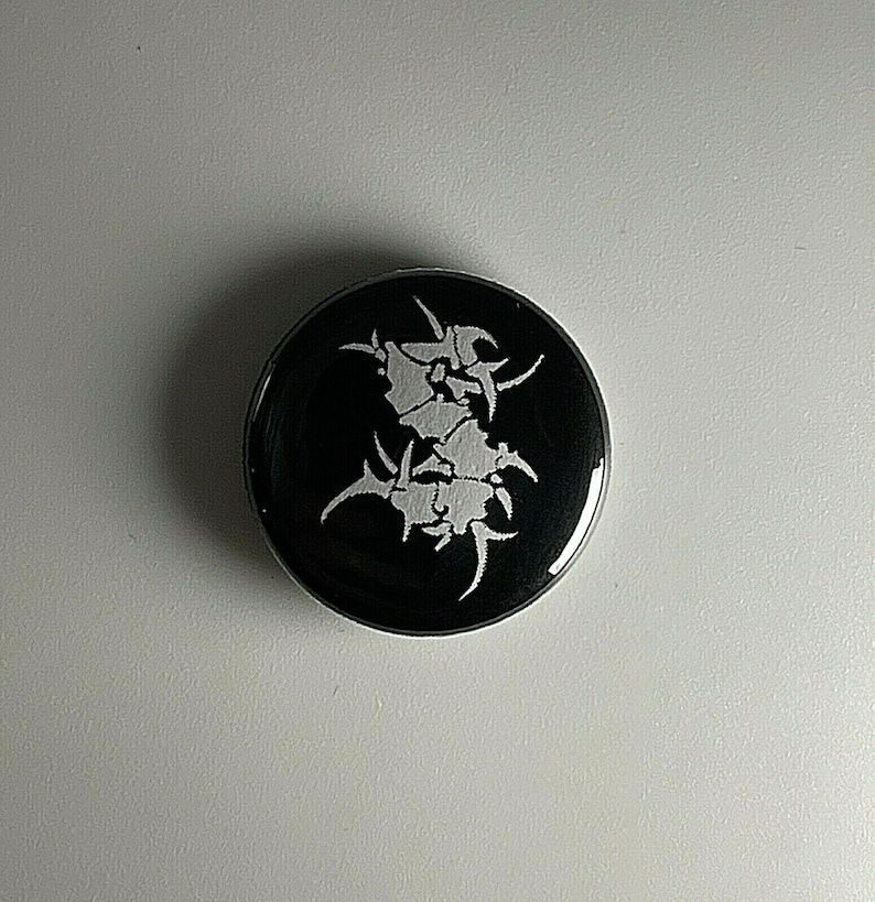 Sepultura 'S'-logo 1'' button S029B-badgepin afbeelding 1
