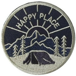 Parche bordado Happy Place Camping O018P