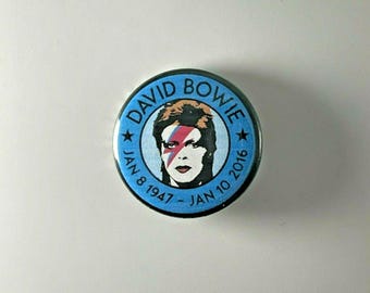 David Bowie Memorial 1.25" Button B008B125 Pin Badge