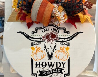 Fall Vibes Howdy pumpkin, Longhorn wooden round sign