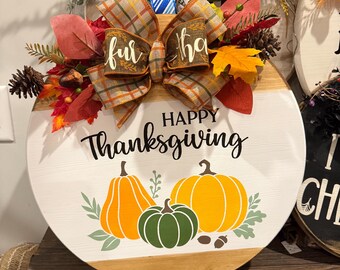 Happy Thanksgiving wooden round sign