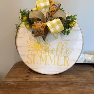 Hallo Sommer mit Sonnenblumen Rundes Holzschild