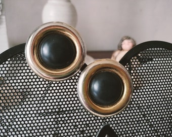 Vintage Valentino Garavani clip earrings