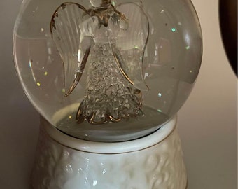 Musical Snow Globes