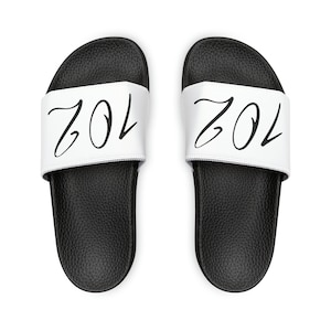 102 Women's PU Slide Sandals image 1