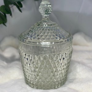 Vintage, Retro Clear Glass Cookie Jar- Beatiful Item for Any Home, Kitchen Decor