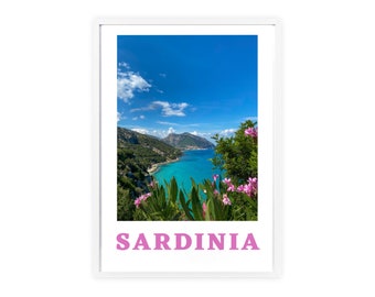 Affiche de voyage en Sardaigne | Impression de voyage | Italie Art mural | Cadeau de voyage | Décoration murale Sardaigne | Cadeau d’affiche de décoration intérieure | Affiche encadrée