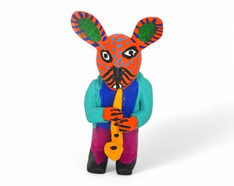 2.60" Oaxaca Musician Alebrije, Hand Carved Wood Folk
