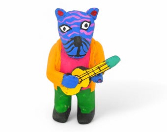 2.60" Oaxaca Musician Alebrije, Hand Carved Wood Folk