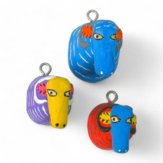 オアハカ メキシコ 木彫り 狼 置物 2.7インチ ヤギの頭 オアハカ