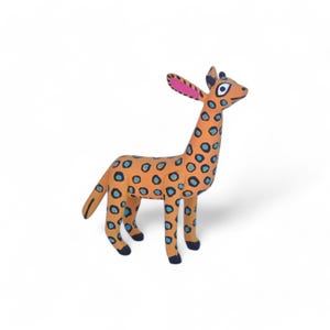 Reynaldo Santiago Oaxaca Wood Carving Giraffe Figurine Mexican Folk Art