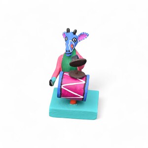 3.5&quot; Oaxaca Wood Carving Musician Giraffe with Drum Mexican Folk Art