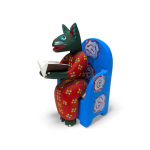 Cat Figures,Alebrije Cat,Alebrije Reader,Cat Reader,Small Figures,Wooden Alebrije,Wood Cat,Handmade Cat,Wood Carving,Folk Art