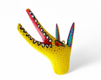 3.80" Wolf Mask Figures,Alebrije Mask,Yellow Mask,Small Wolf Mask,Wooden Alebrije,Wood Mask,Handmade Mask,Wood Carving,Folk Art