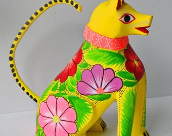 5インチ オアハカ製 木彫り 黄色い猫の置物 メキシコ民芸品 - Etsy 日本