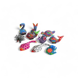 Set 10 Alebrijes,Mini Alebrijes,Alebrijes GroupMini Figures,Wooden Alebrije,Handmade Cricket,Wooden Figure,Wood Carving,Folk Art