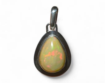 Pendentif Opale Pyramidale 29 Carats Sur Cordon Cuir - Argent Massif 925, Longueur Sur Mesure