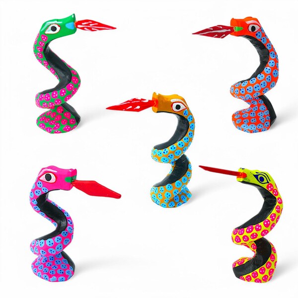 2.69" Snake Figures,Alebrije Snake,Colorful Snake,Mini Snake,Mini Figures,WoodenAlebrije,Wood Snake,Handmade Snake,Wooden Figure,WoodCarving