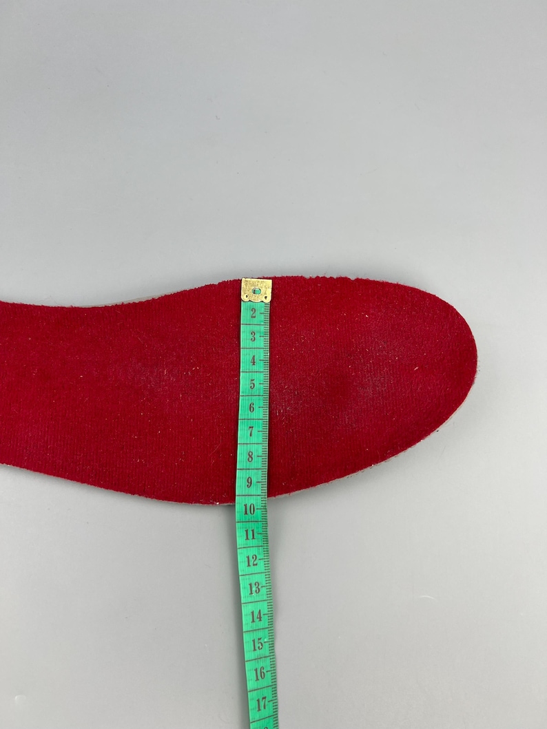 Zapatillas de baloncesto Nike Air Jordan 1 Retro Low negras y rojas para hombre, talla US 9.5 (2014). imagen 11