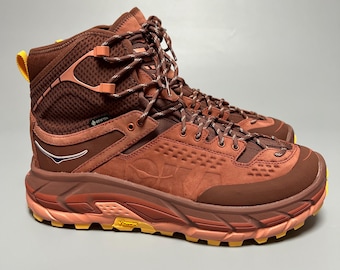 Tênis de caminhada Hoka One One U Tor Ultra Hi GTX Gore-Tex Vibram, tamanho 9 EUA, código 1129958 shsc ‘Spice / Hot Sauce’