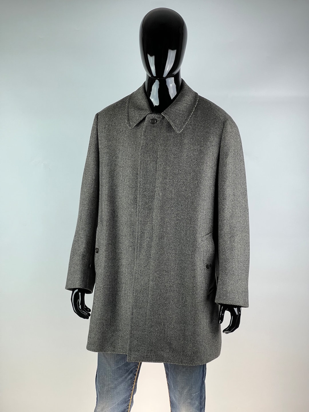 Burberry's Balmacaan Coat, Made in England, Men's XL Size cotton Beige type Vintage Second Hand