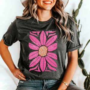 WildFlowers T-Shirt, Vintage Botanical Tee, Floral Nature T-Shirt, Garden Lover Tee, Flower Lover Tee, Botanical Neutral Tee, Flower T-Shirt