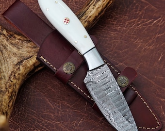 Custom Handmade Damascus Steel Hunting Skinning Knife with leather sheath