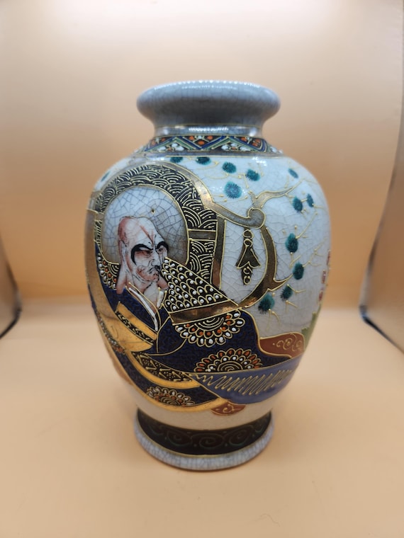 Vintage Satsuma Moriage Vase | Hand Painted Japanese Pottery 8" - Gold Accents | Early 1900s Collectible