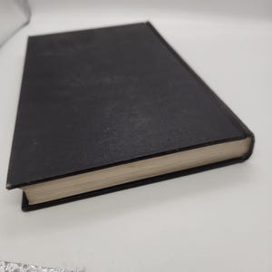 Alternating-Current Machinery Book | Black Red Hardcover | 1951 McGraw-Hill Engineering Book in Good Condition bild 8
