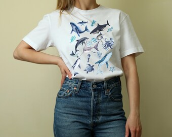 Vintage 90s Tattoo Sea Animal Tshirt Retro Ocean Nature Shirt Sealife Ocean Whale Orca Turtle Dolphin Shirt Unisex Relaxed Adult Tee