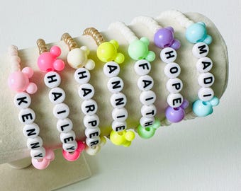 Pulsera personalizada con el nombre de Mickey: pulsera inspirada en Disney, joyería para adultos y niños, regalo de cumpleaños, 7 colores