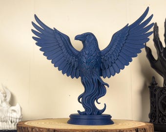 3D Printed Raven Statue – Gothic Dark Home Decor Art Piece