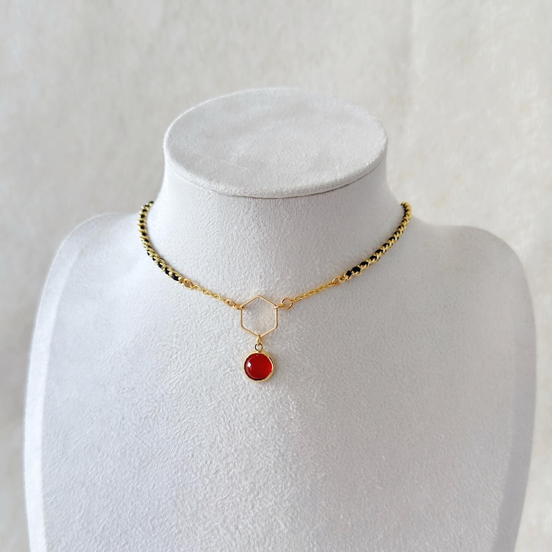 Dainty Carnelian Necklace, Natural Red Orange Choker, Cabochons Gemstone Layered necklace, Handmade Woven Gold And Black Jewelry, Girlfriend bild 2
